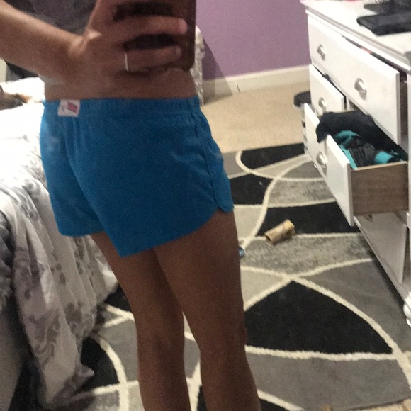 Shorts - Picture 4 of 4